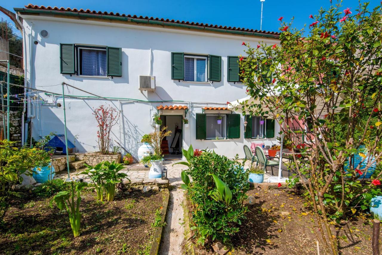 Garden Home Gaios Ngoại thất bức ảnh